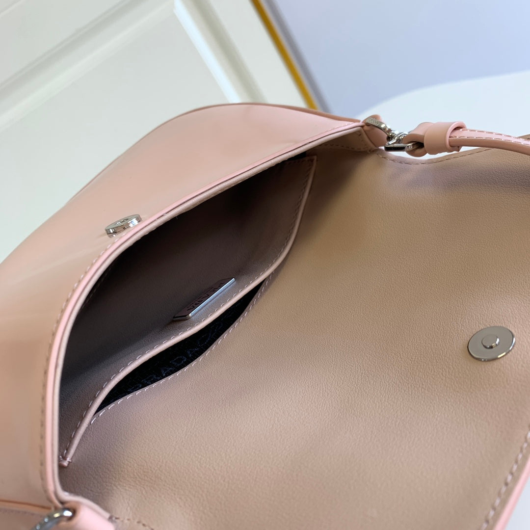 Prada Milano Flap Bag Brushed Leather 23cm - Griserik