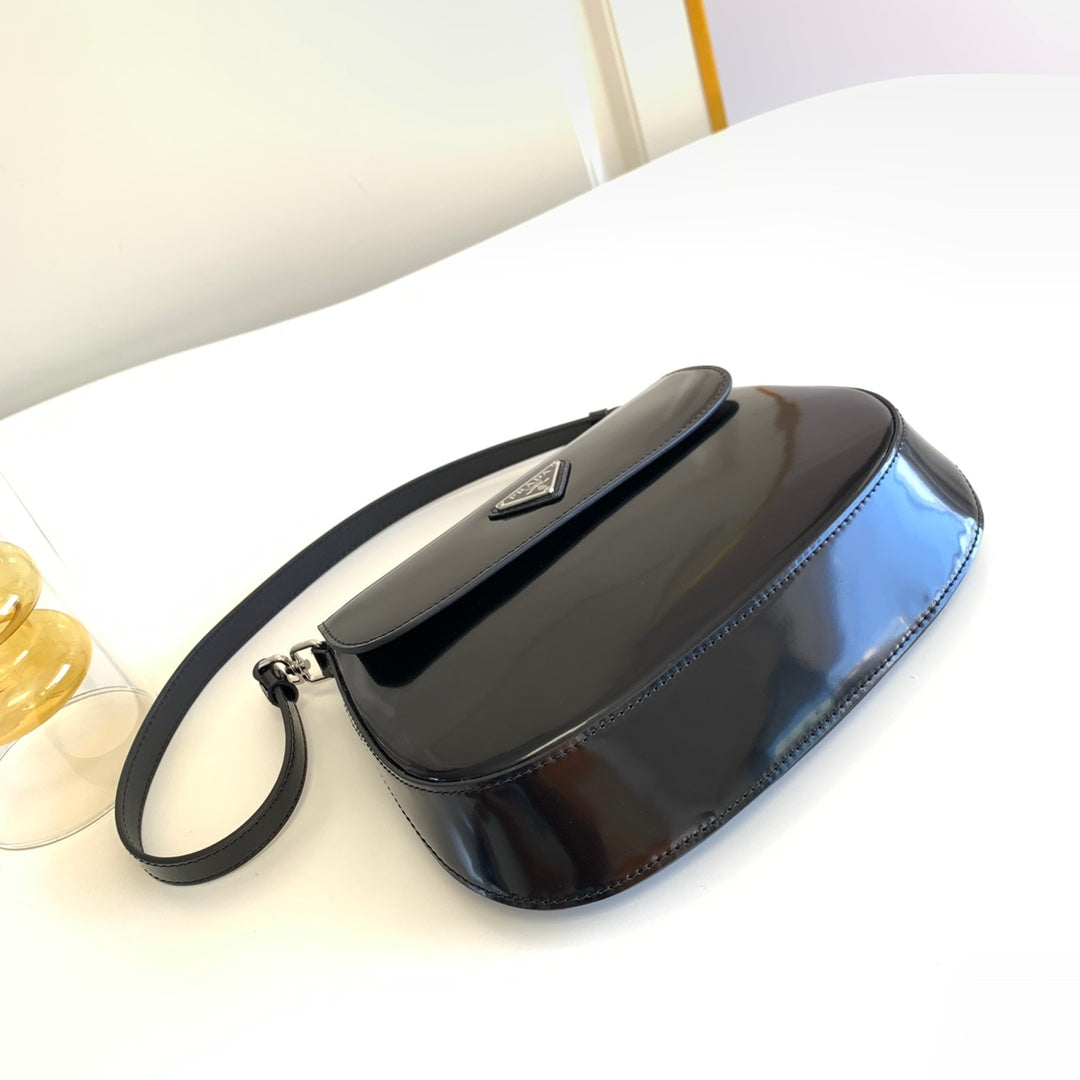 Prada Milano Flap Bag Brushed Leather 23cm - Griserik