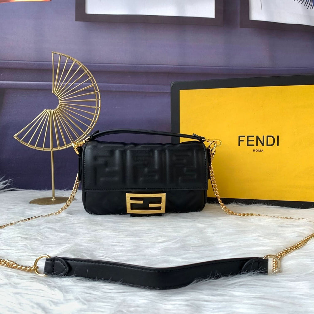Fendi Baguette Mini Leather Crossbody Bag 19cm - Griserik