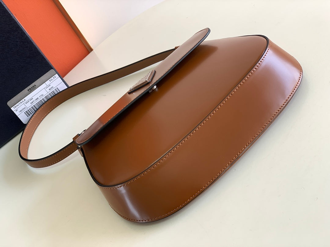 Prada Milano Flap Bag Brushed Leather 23cm - Griserik