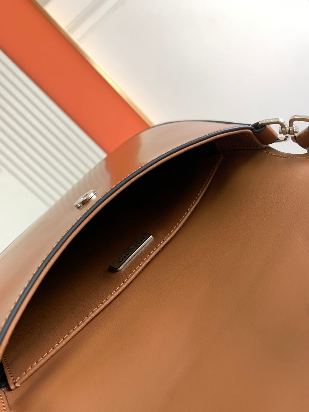 Prada Milano Flap Bag Brushed Leather 23cm - Griserik