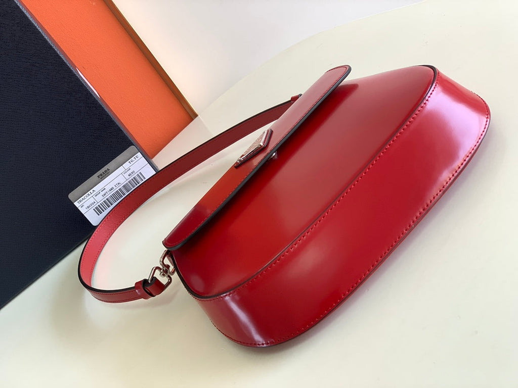 Prada Milano Flap Bag Brushed Leather 23cm - Griserik
