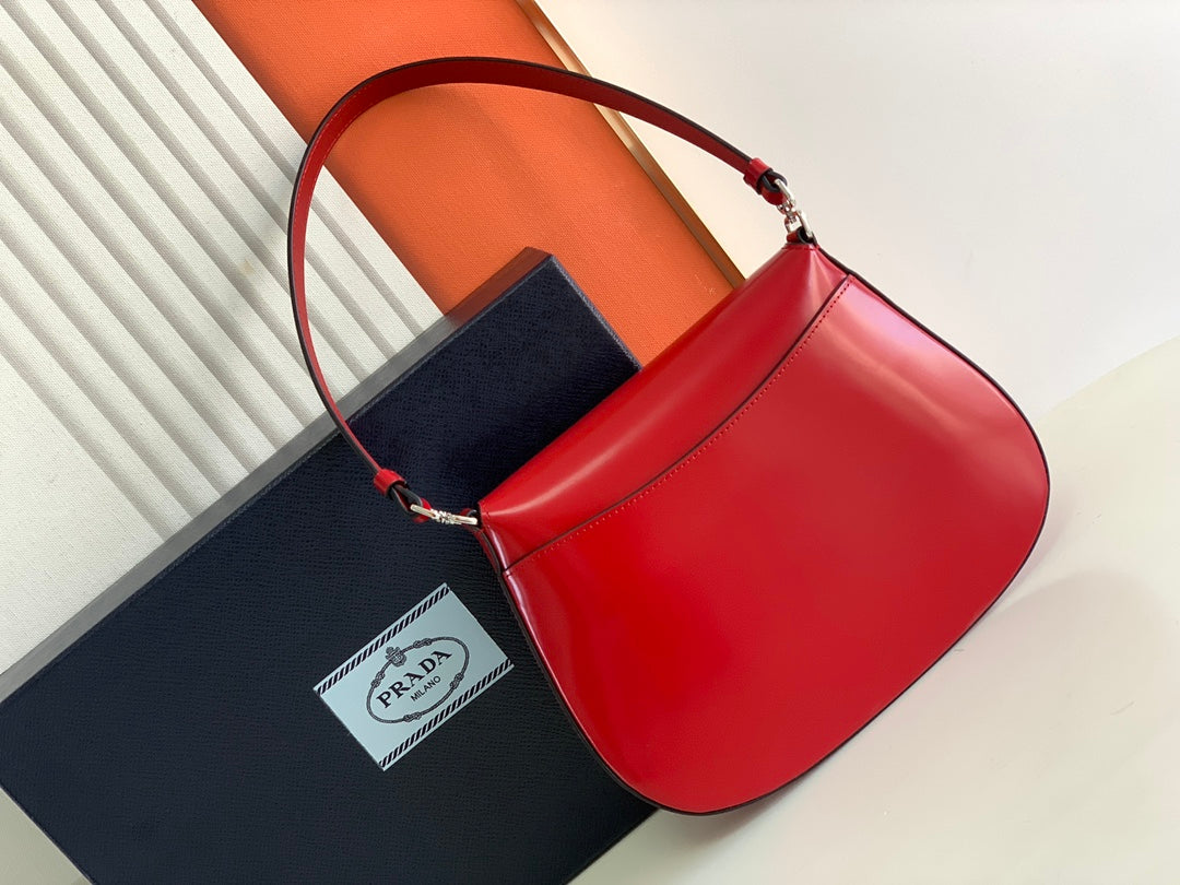 Prada Milano Flap Bag Brushed Leather 23cm - Griserik