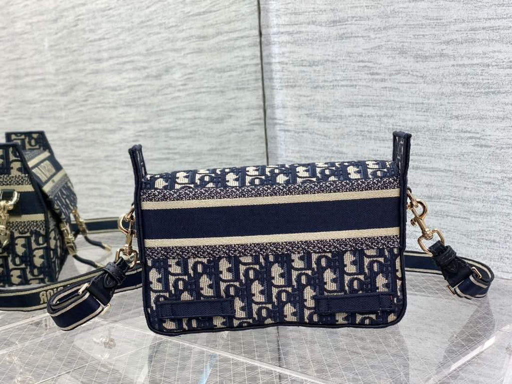 Dior Small Diorcamp Bag - Griserik