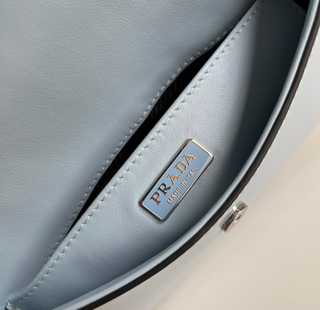 Prada Milano Flap Bag Brushed Leather 23cm - Griserik