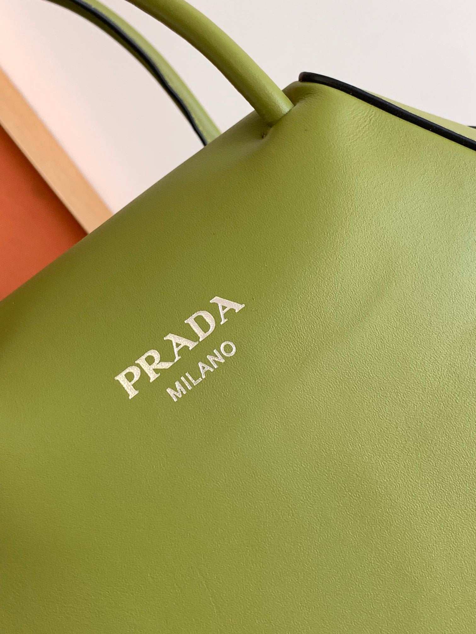 Prada Supernova Tote Bag Brushed Leather 25 - Griserik