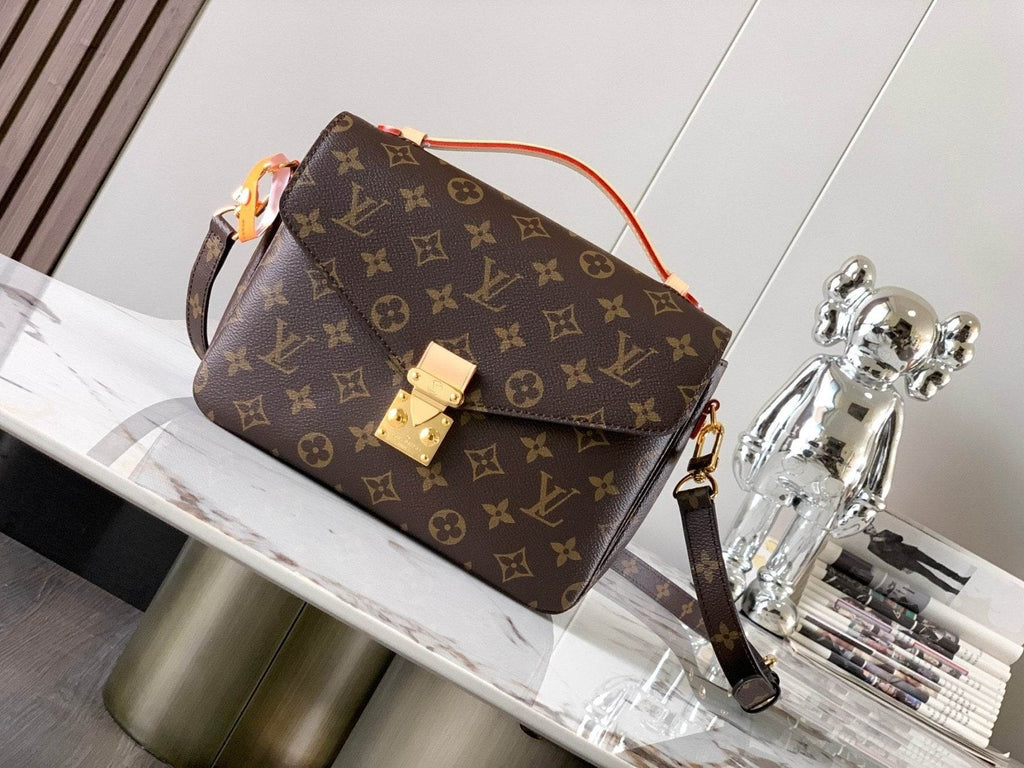 Louis Vuitton Pochette Métis - My Store