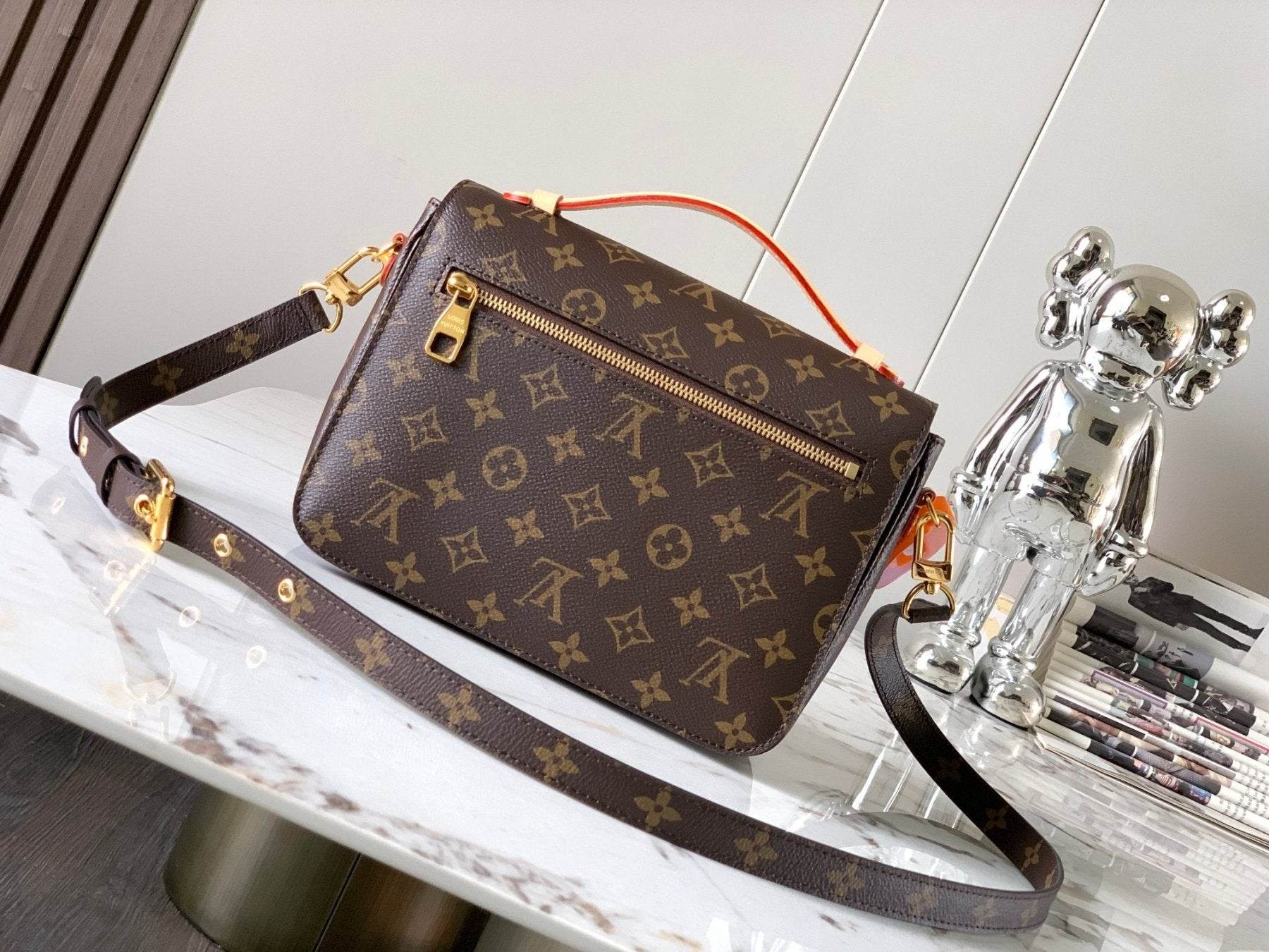 Louis Vuitton Pochette Métis - My Store