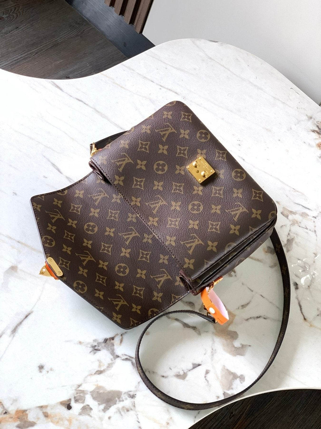 Louis Vuitton Pochette Métis - My Store