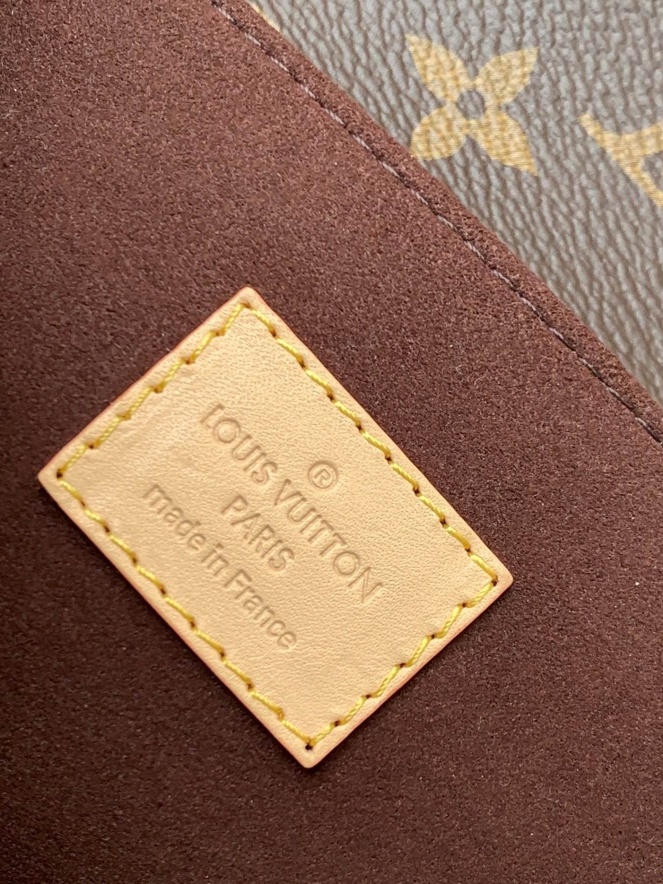 Louis Vuitton Pochette Métis - My Store