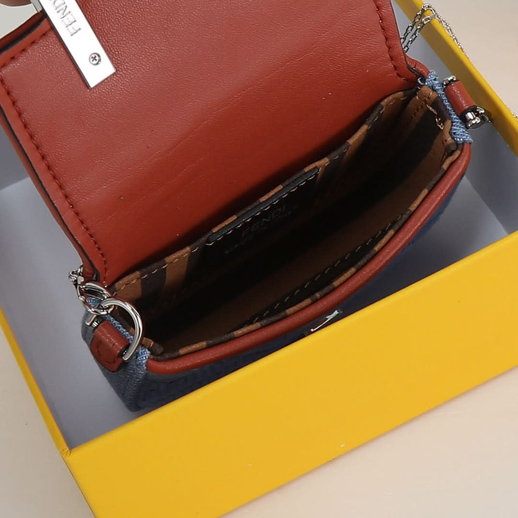 Fendi Baguette Nano Bag 11cm - Griserik