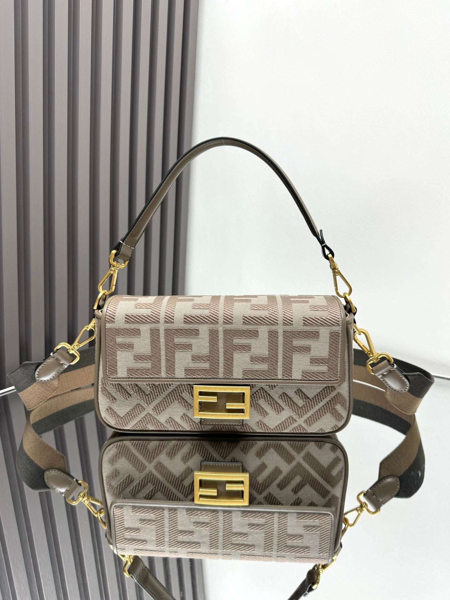 Fendi Baguette Crossbody Canvas Bag - Griserik