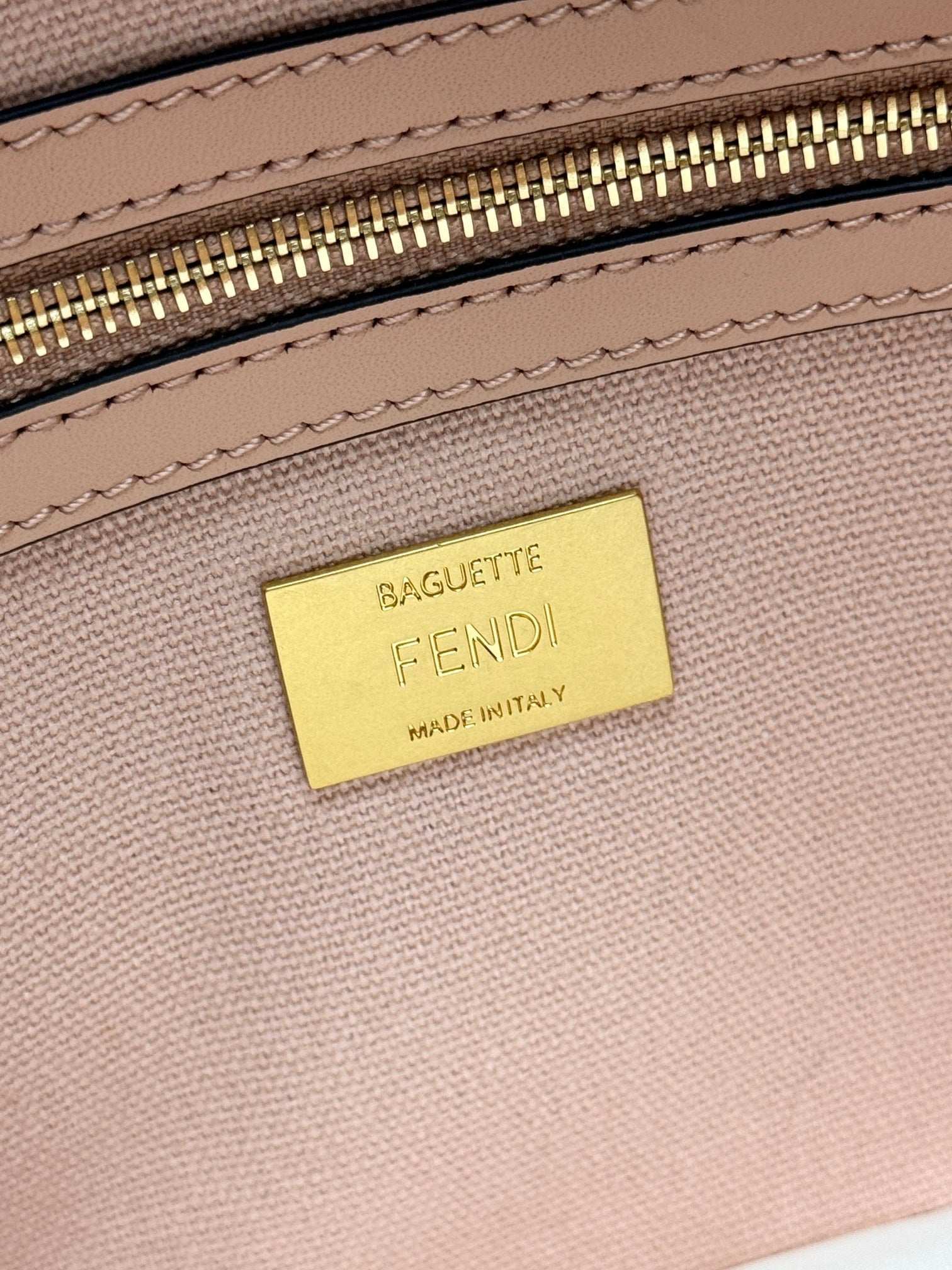 Fendi Baguette Crossbody Canvas Bag - Griserik