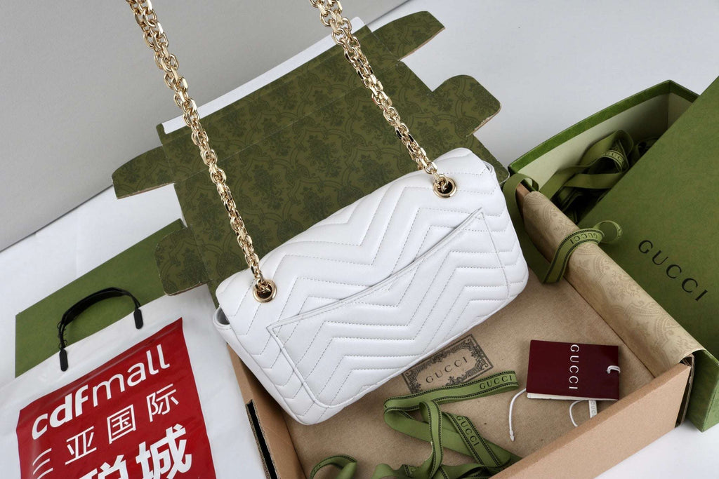 Gucci GG Marmont Shoulder Bag white - Griserik