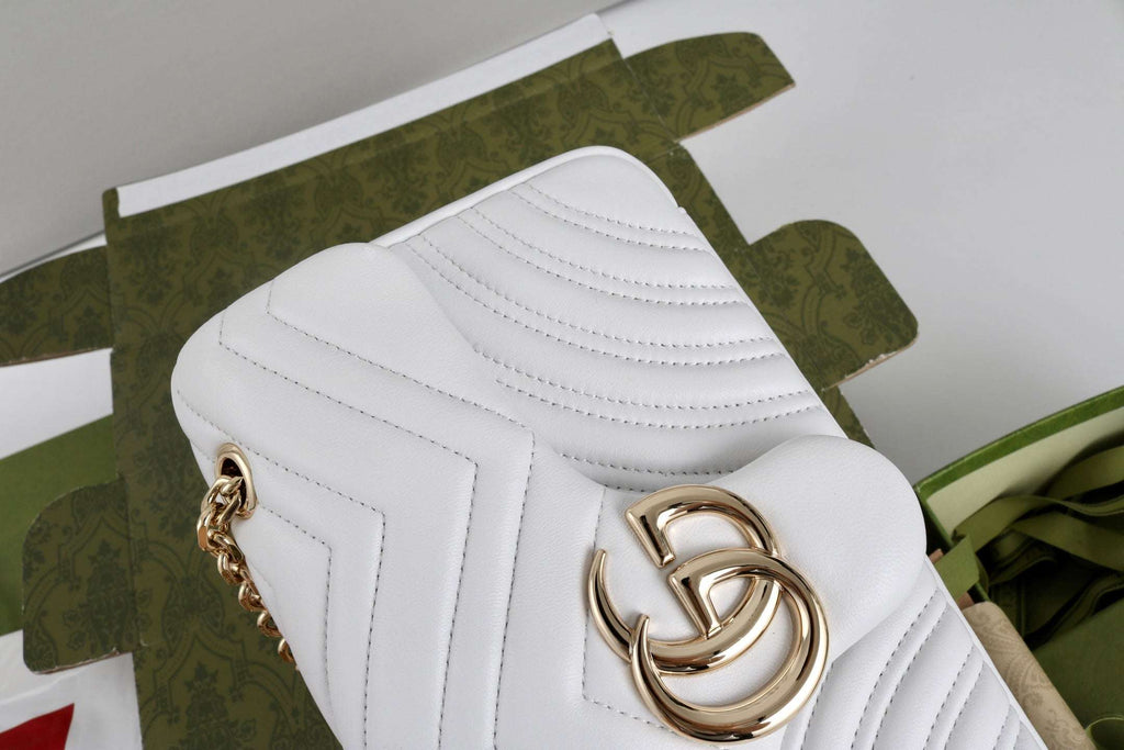 Gucci GG Marmont Shoulder Bag white - Griserik
