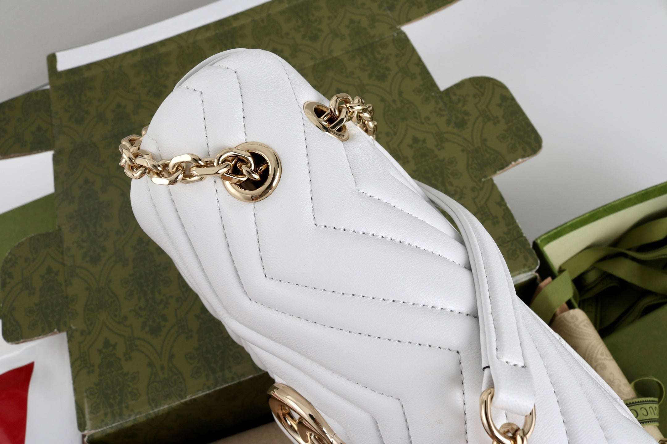 Gucci GG Marmont Shoulder Bag white - Griserik