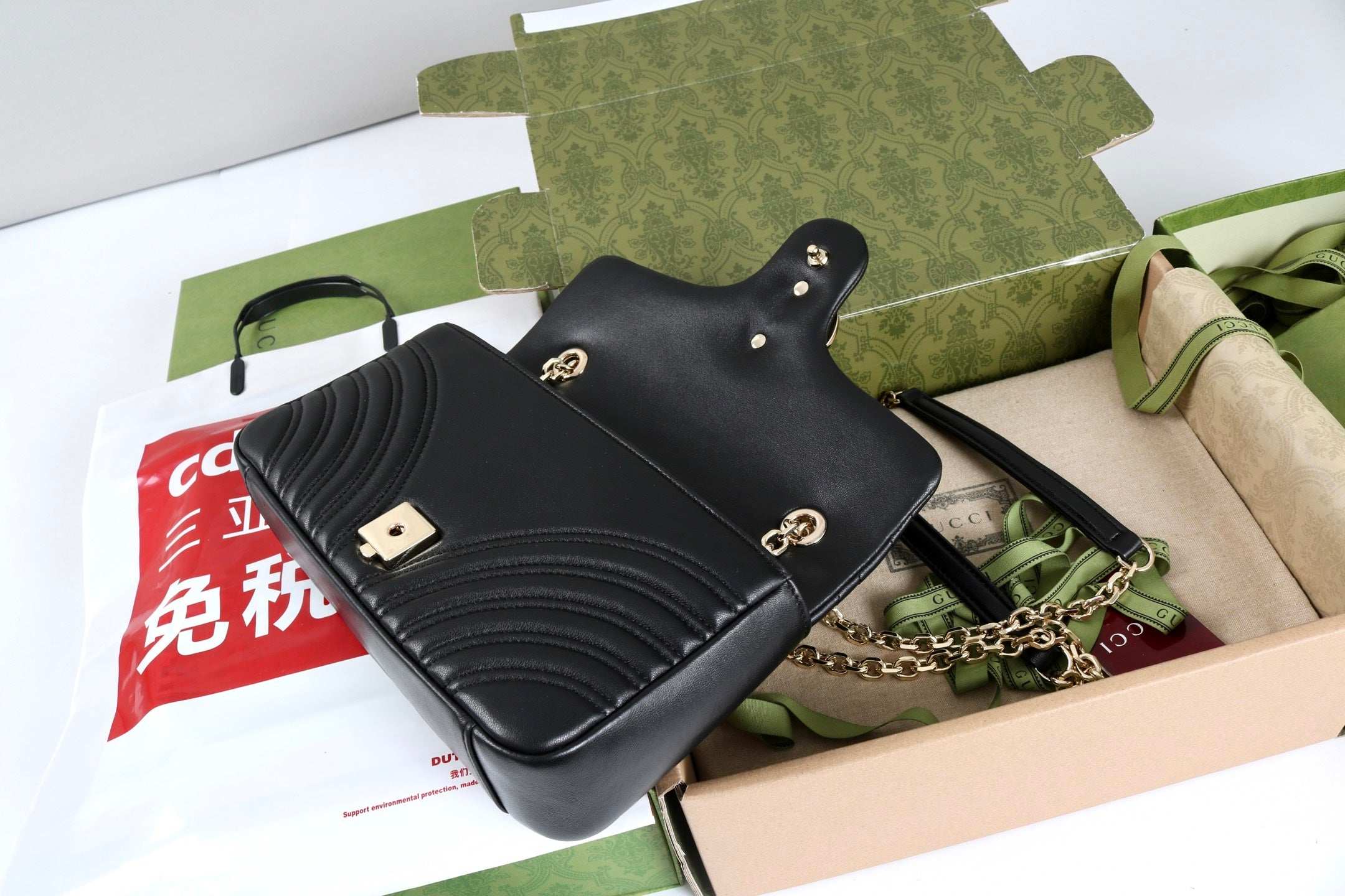 Gucci GG Marmont Shoulder Bag Black - Griserik