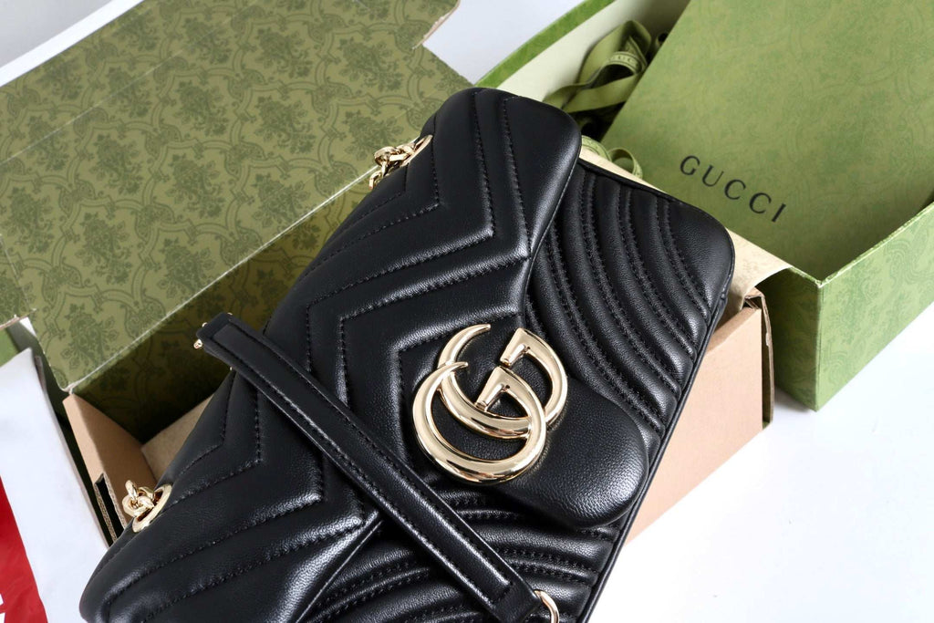 Gucci GG Marmont Shoulder Bag Black - Griserik