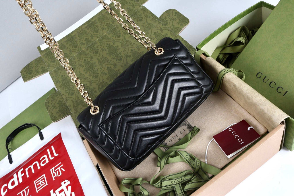 Gucci GG Marmont Shoulder Bag Black - Griserik