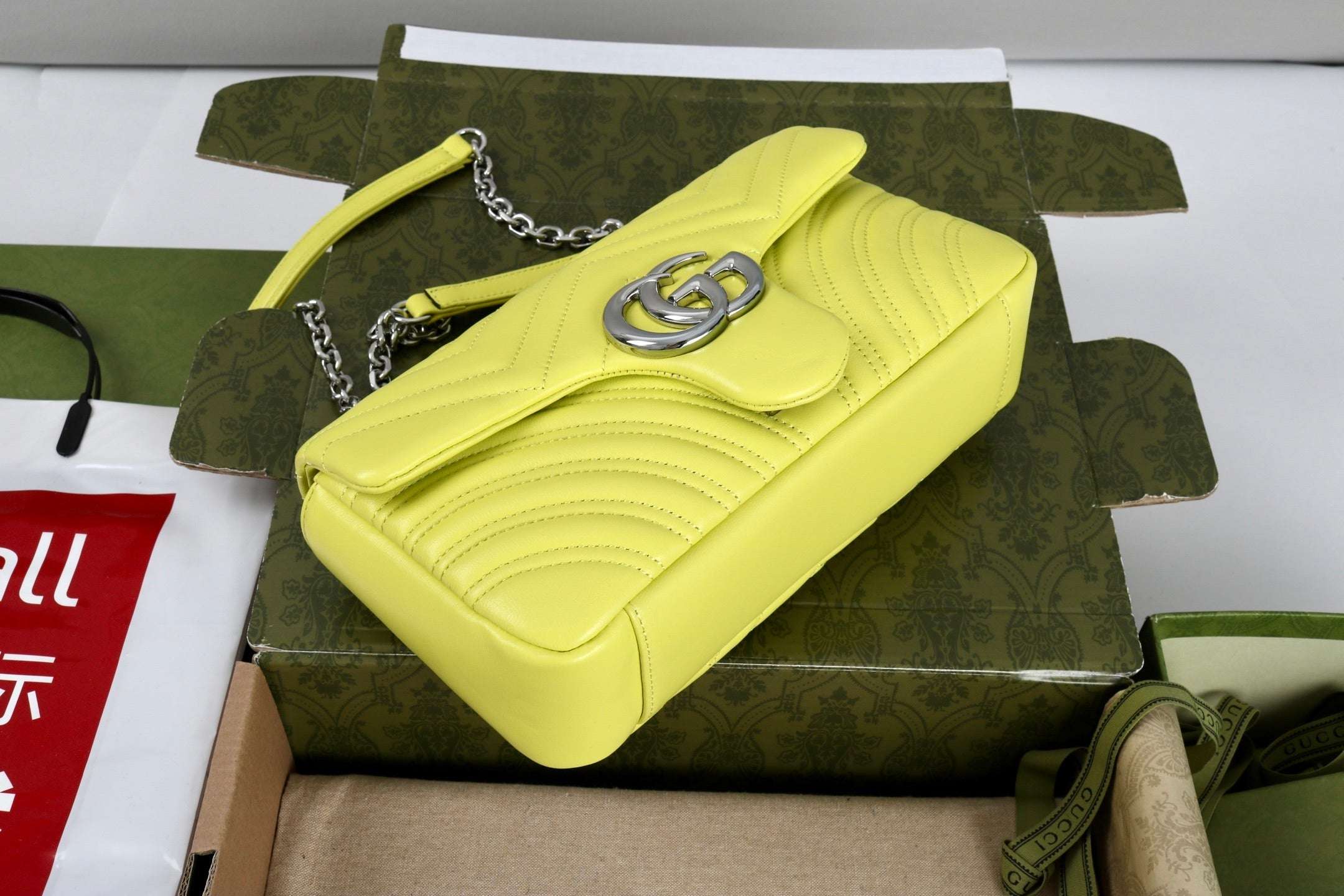 Gucci GG Marmont Shoulder Bag Yellow - Griserik