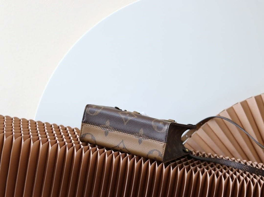 Louis Vuitton OnTheGo tote - My Store