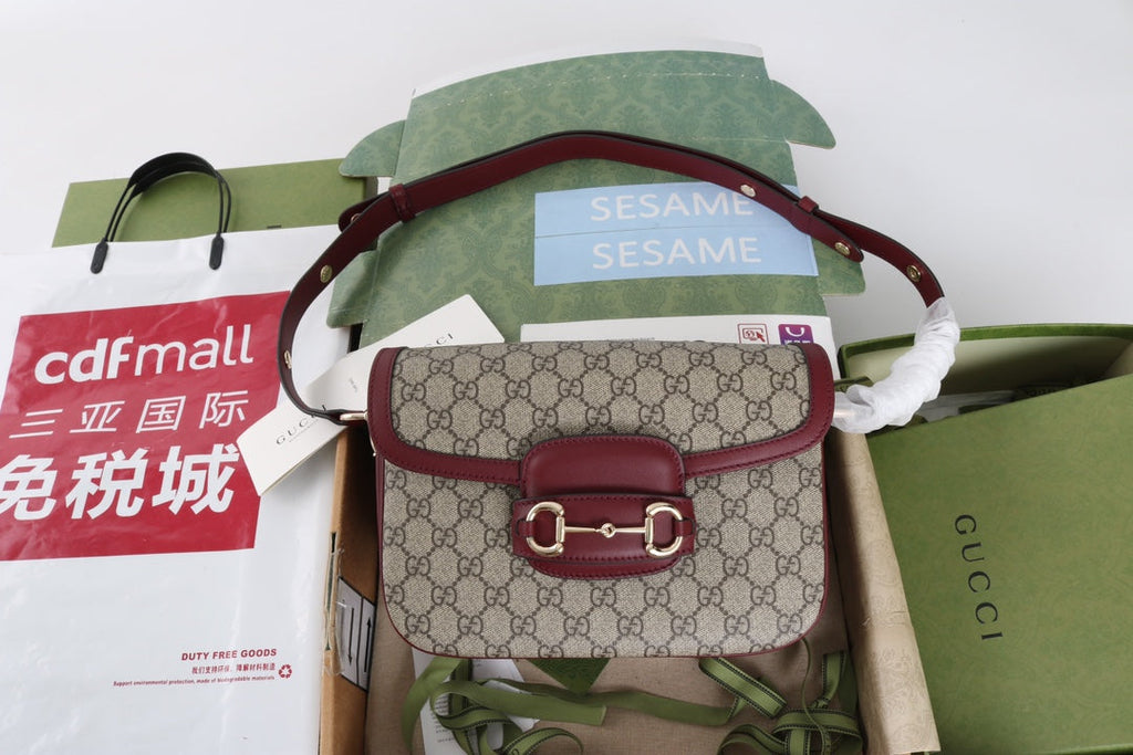 Gucci GG 1955 Horsebit Canvas Shoulder Bag - Griserik