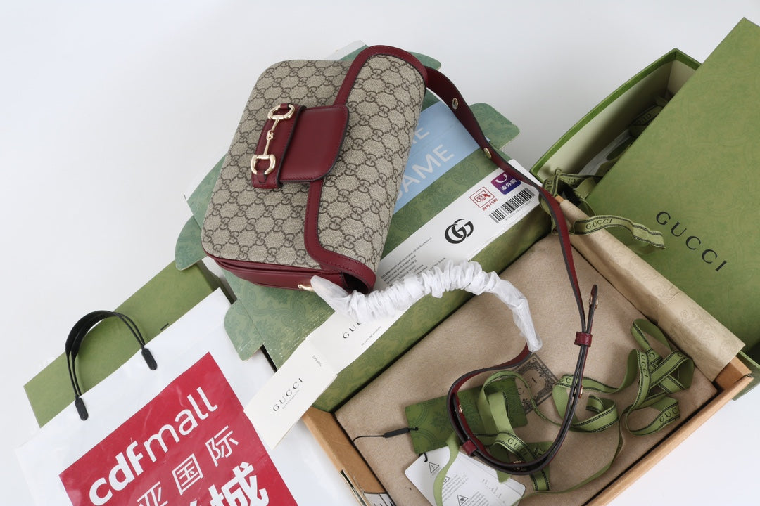 Gucci GG 1955 Horsebit Canvas Shoulder Bag - Griserik