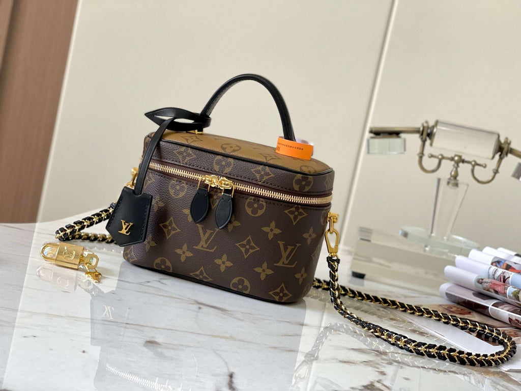 Lv Louis Vuitton Vanity PM in Monogram Canvas - Griserik