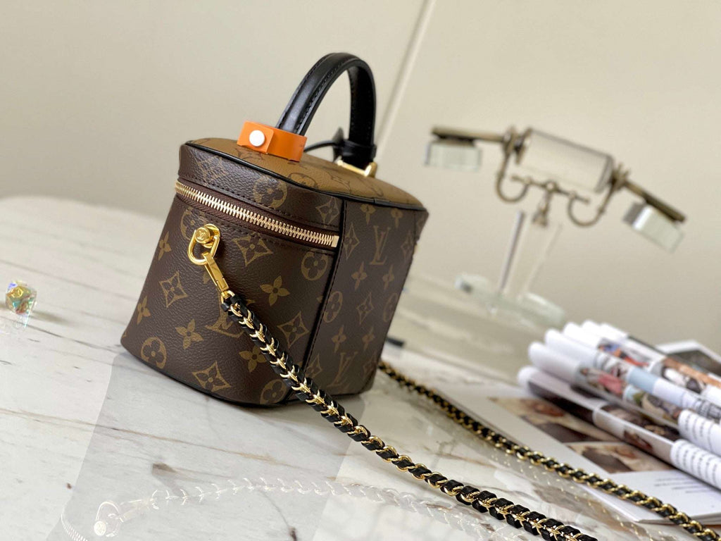 Lv Louis Vuitton Vanity PM in Monogram Canvas - Griserik