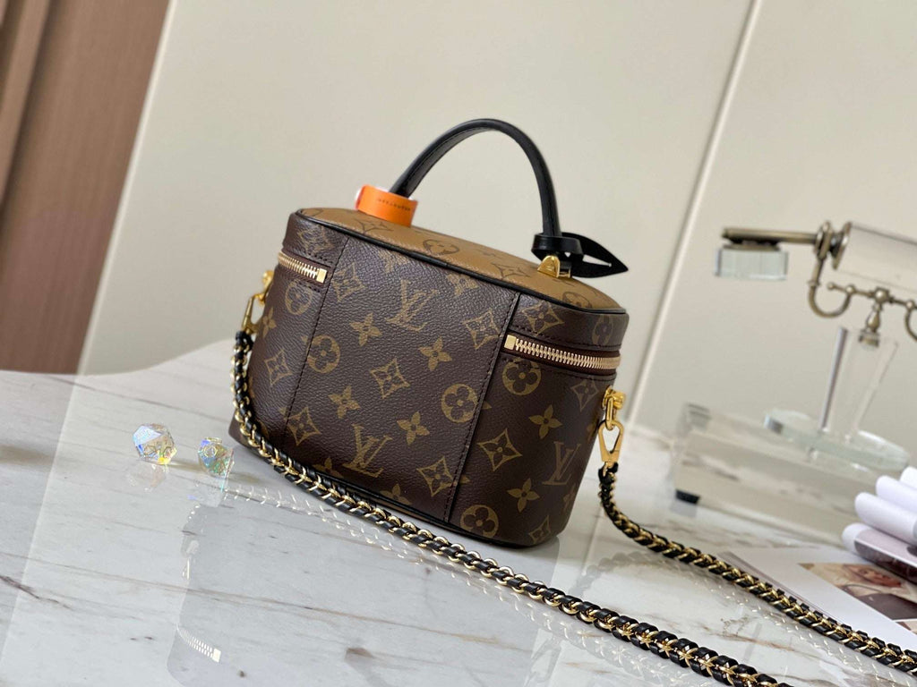 Lv Louis Vuitton Vanity PM in Monogram Canvas - Griserik