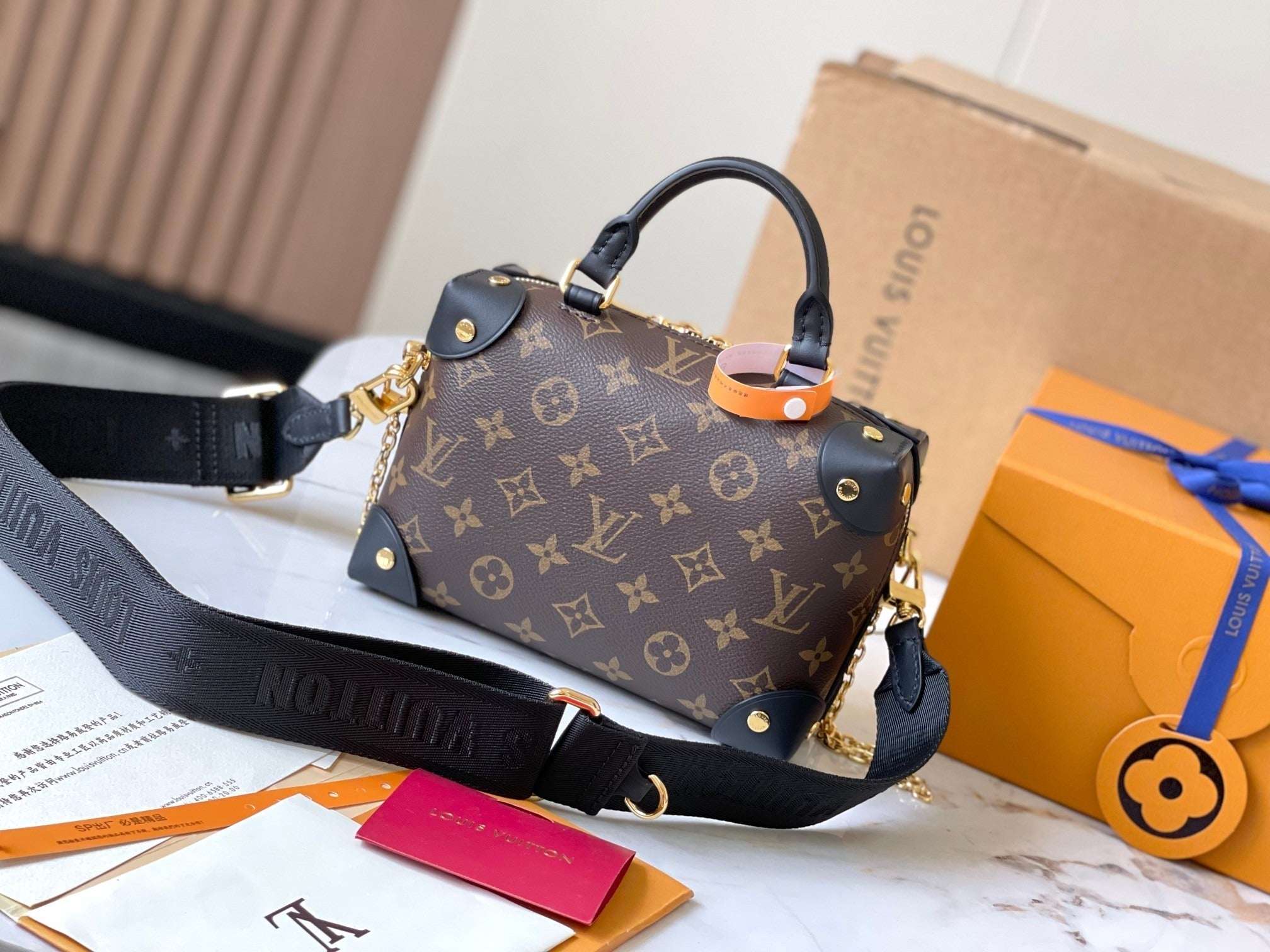Lv Louis Vuitton Petite Malle Soufflé in Monogram Canvas - Griserik