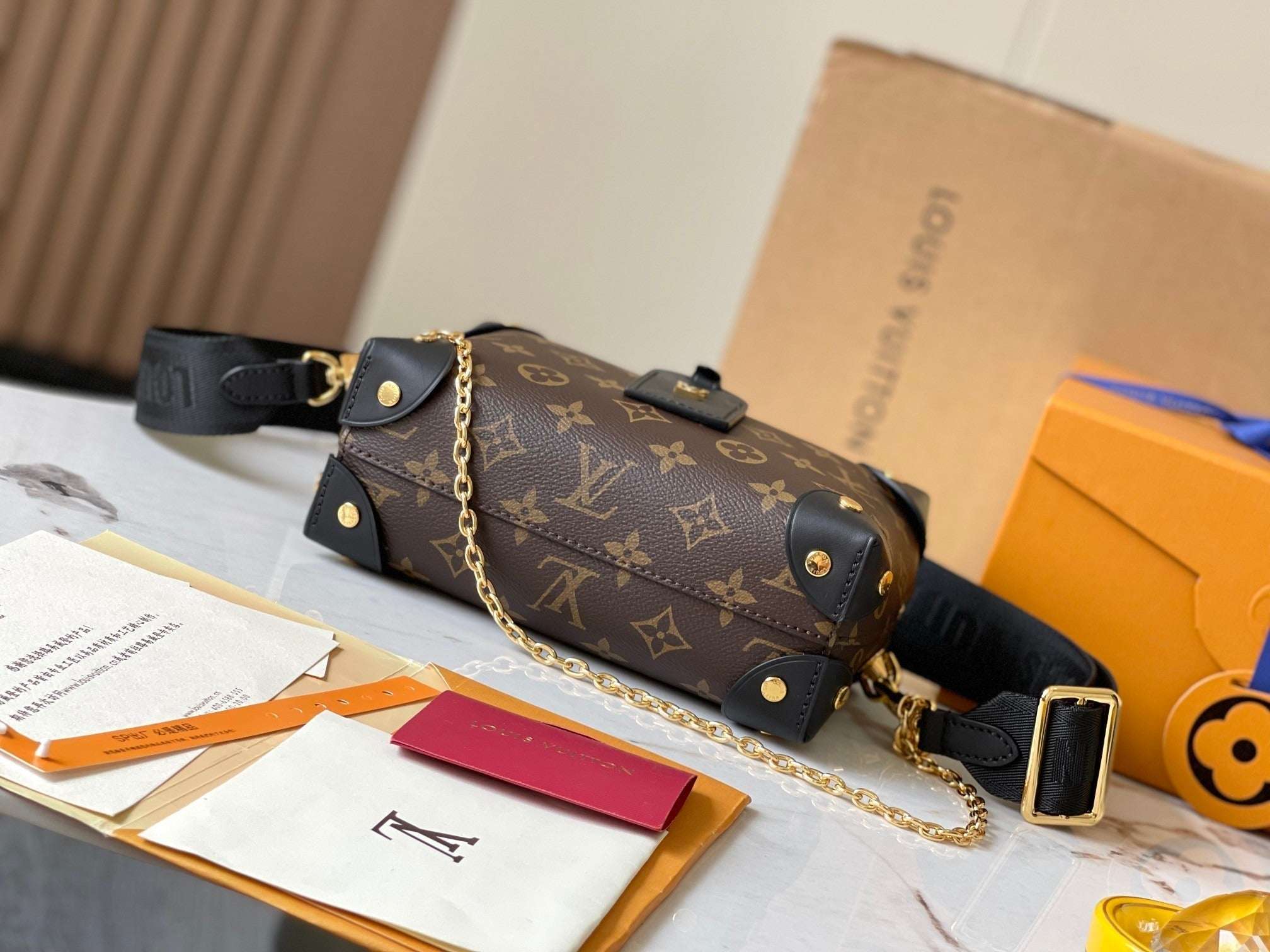 Lv Louis Vuitton Petite Malle Soufflé in Monogram Canvas - Griserik