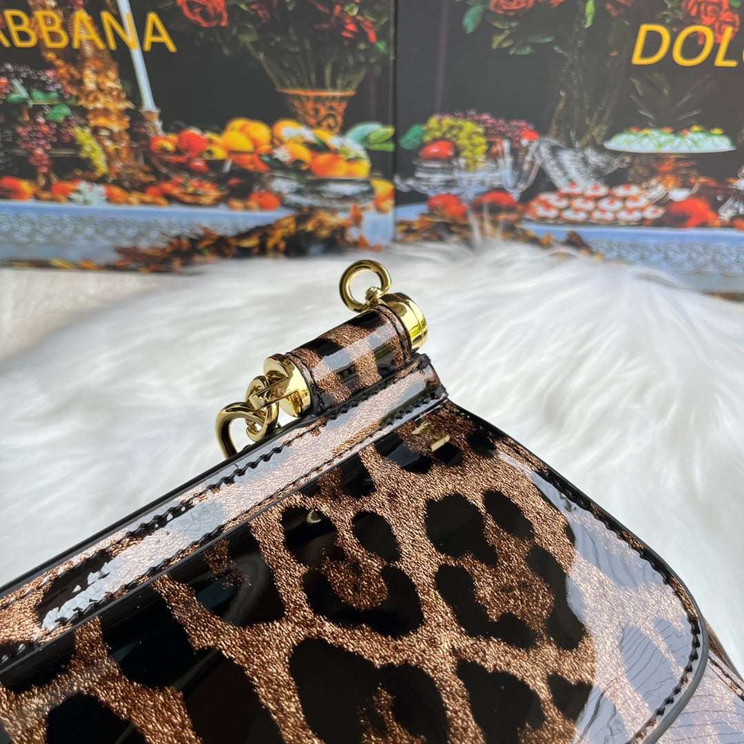 Dolce & Gabbana Sicily mini bag - Griserik