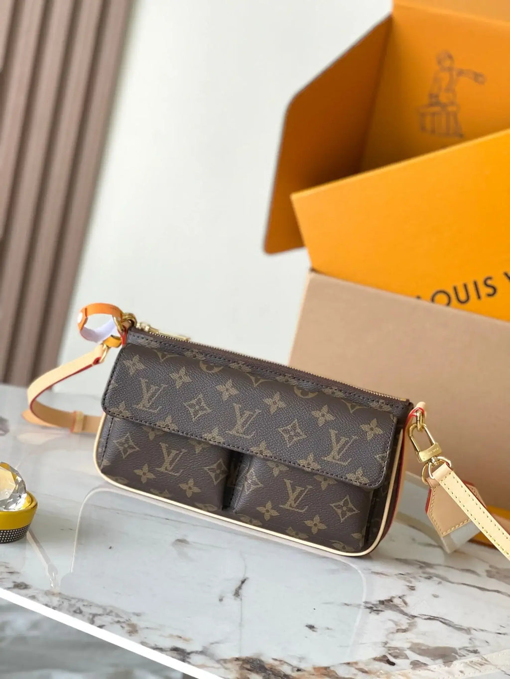 Lv Louis Vuitton Vivacité Monogram Canvas - Griserik