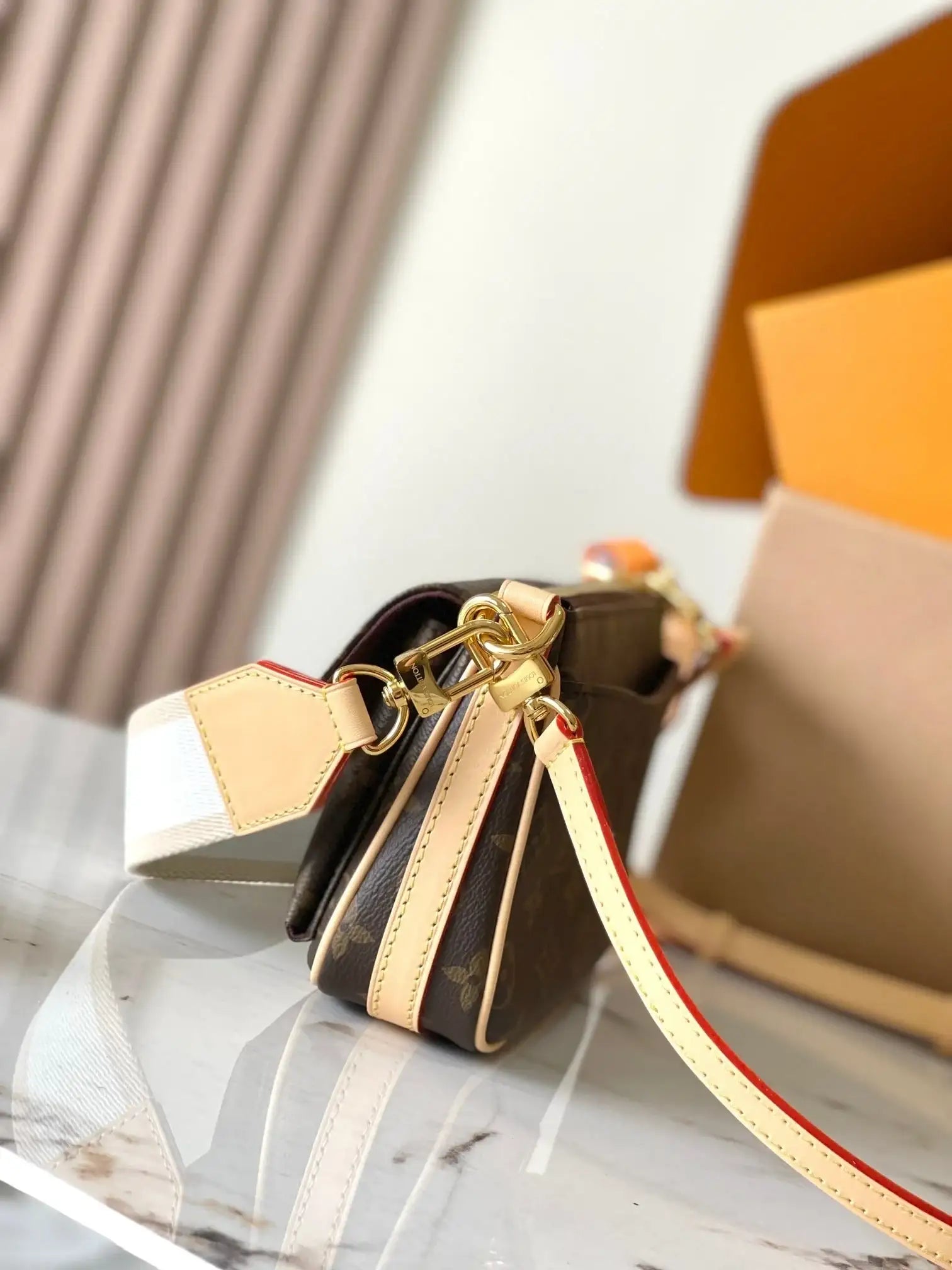 Lv Louis Vuitton Vivacité Monogram Canvas - Griserik