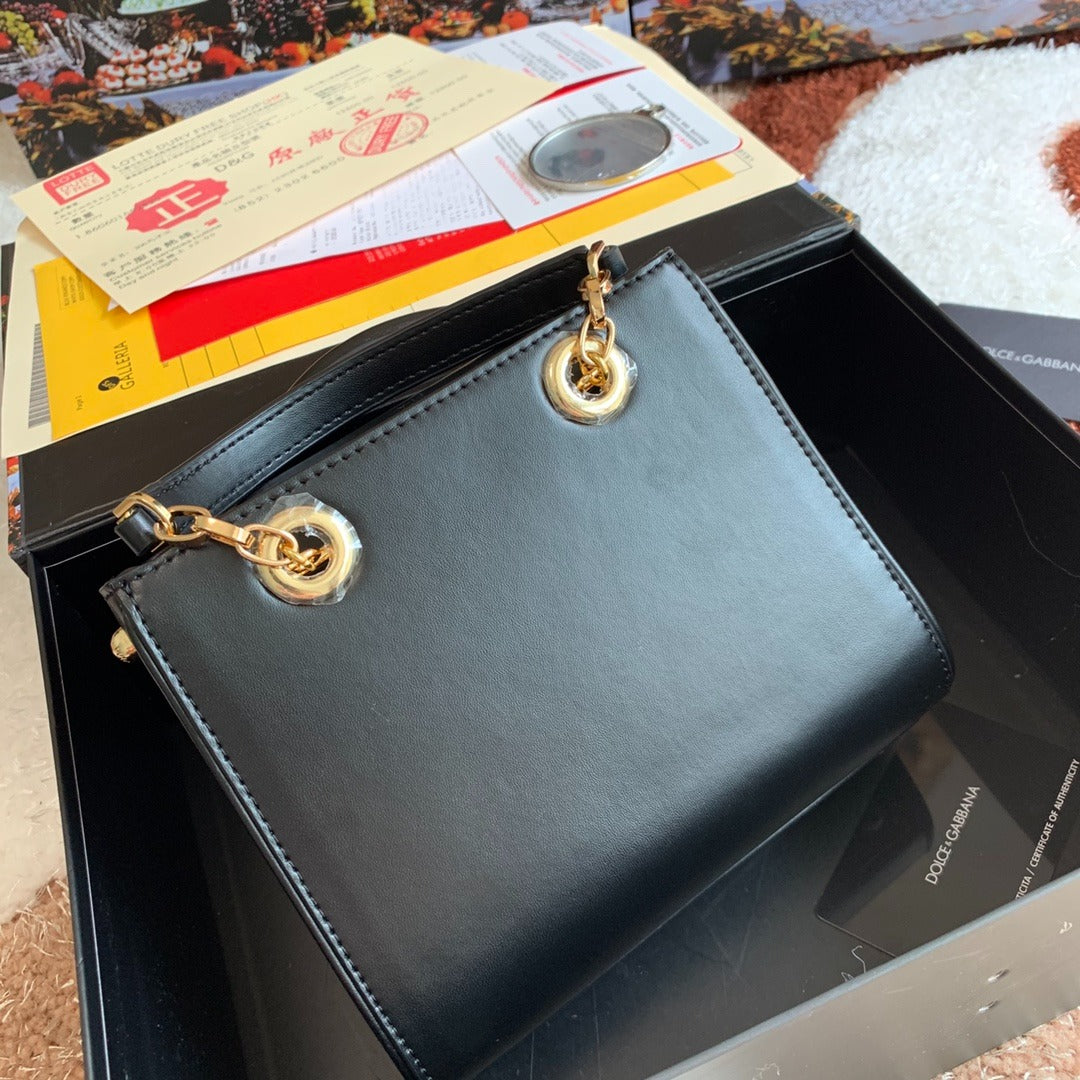 Dolce & Gabbana DG Girls shoulder bag - Griserik