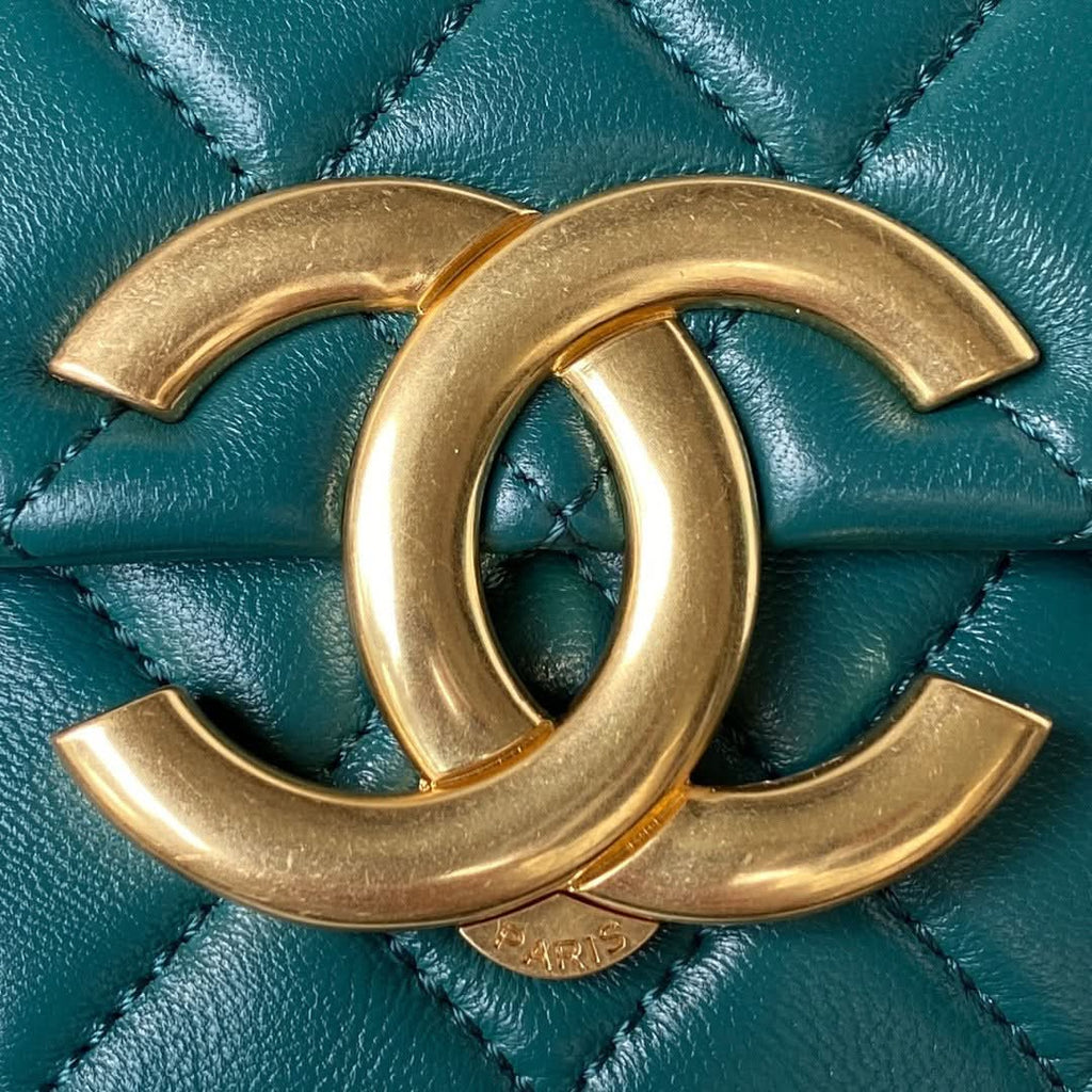 Chanel Flap Classic Bag - Griserik