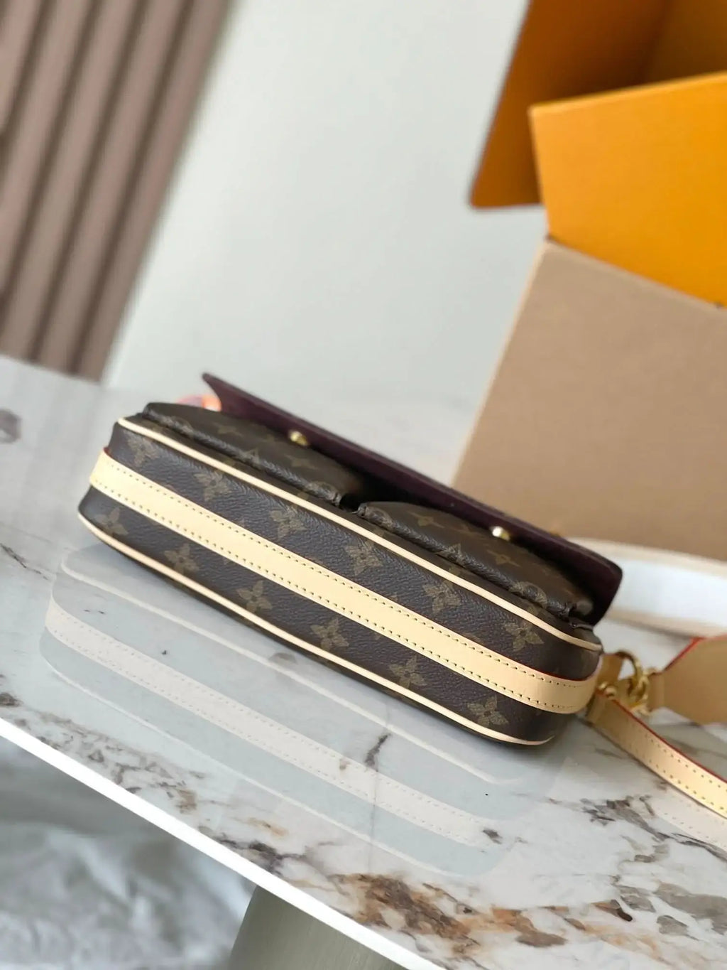 Lv Louis Vuitton Vivacité Monogram Canvas - Griserik