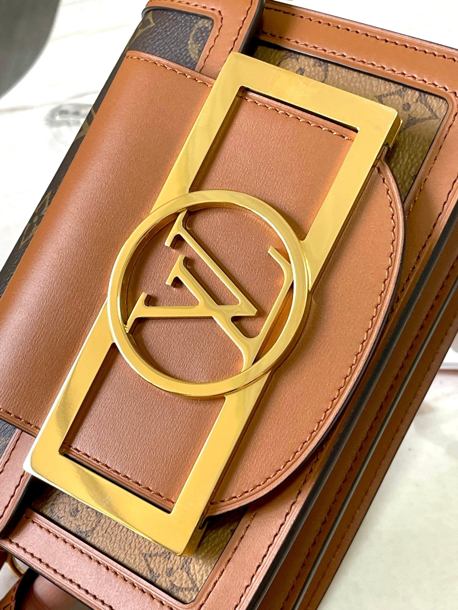 Lv Louis Vuitton Dauphine Lock Monogram Canvas - Griserik