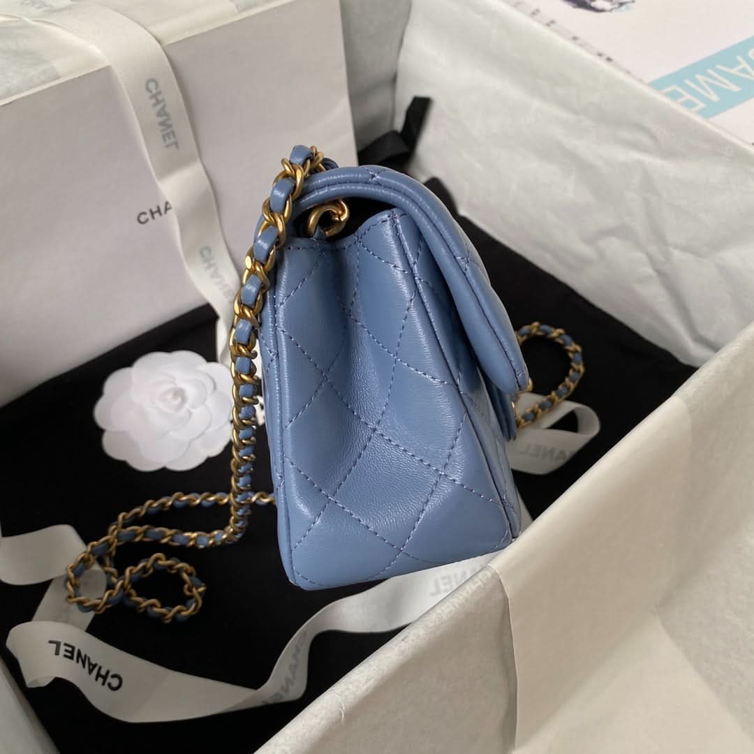 Chanel Flap Bag Blue Leather - Griserik