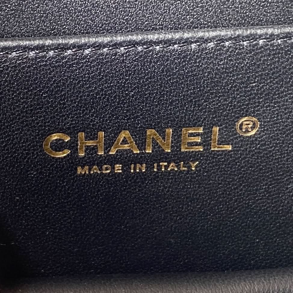 Chanel Flap Handle Bag Black - Griserik